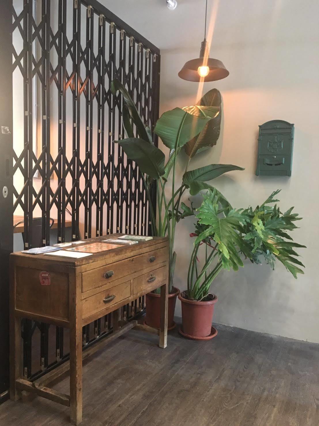 被愛咖啡小旅館 Birdeye Garden Tainan Esterno foto